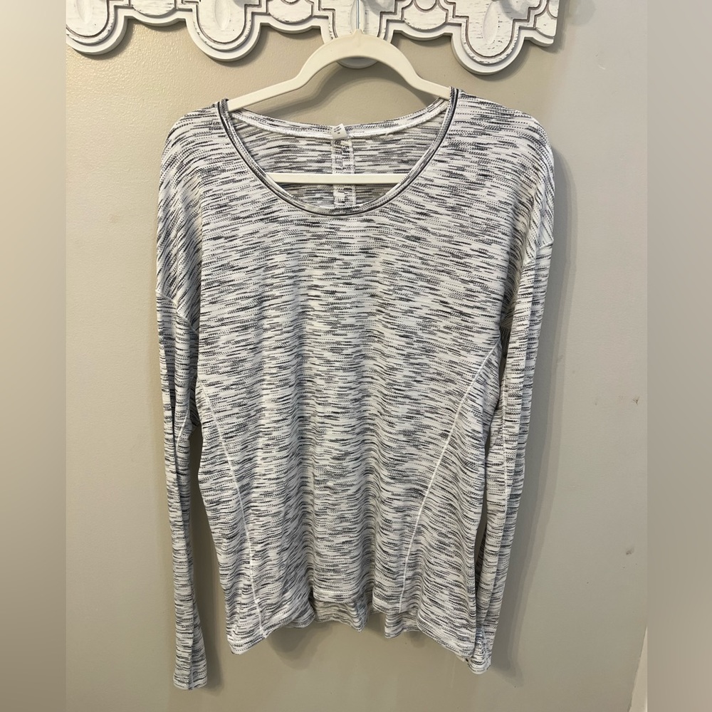 size 12 long sleeve athletic top